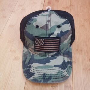 Camo hat
